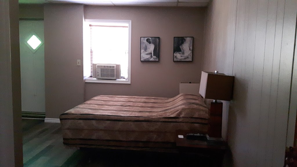 Nipigon Travelers Motel | 428 ON-11, Nipigon, ON P0T 2J0, Canada | Phone: (807) 707-5658