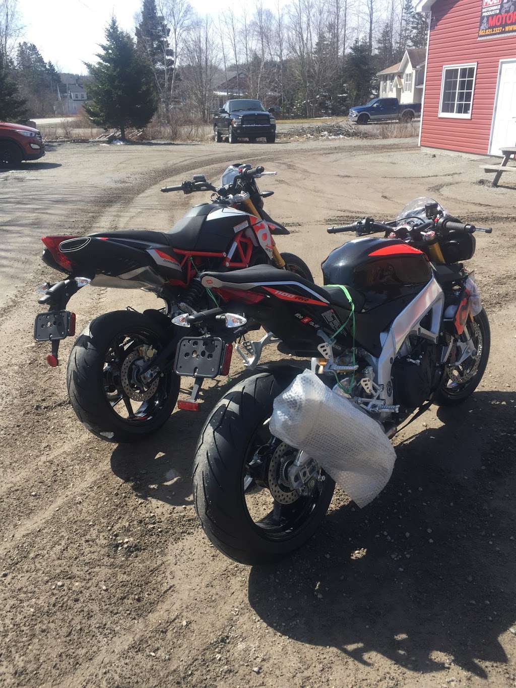 Aprilia Halifax | 12282 Peggys Cove Rd, Glen Haven, NS B3Z 2R6, Canada | Phone: (902) 821-2327