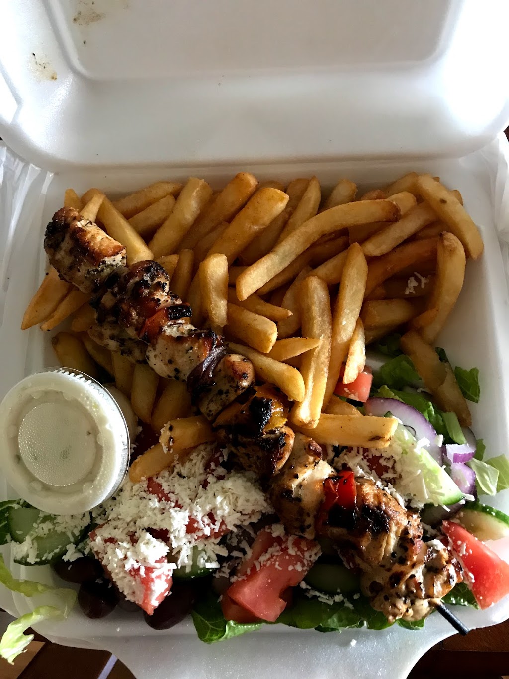Georges Greek Grill | 622 Bloor St, Mississauga, ON L5A 3V9, Canada | Phone: (905) 232-8555