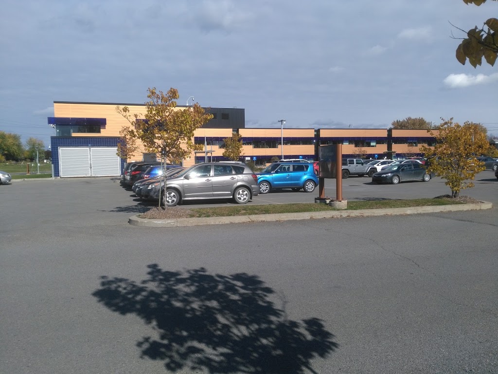 CLSC Châteauguay | 95 Avenue de la Verdure, Châteauguay, QC J6K 0E8, Canada | Phone: (450) 699-3333