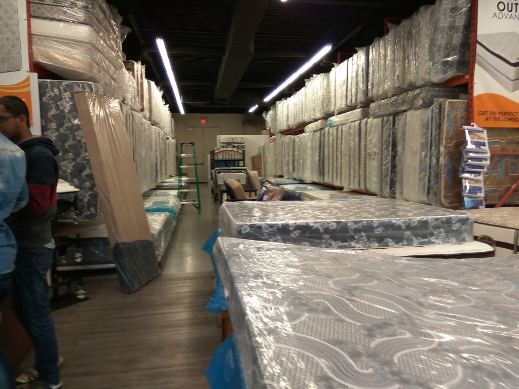 Worldwide Mattress Outlet-Sarnia | 1030 Confederation St, Sarnia, ON N7S 3Y5, Canada | Phone: (519) 704-1194