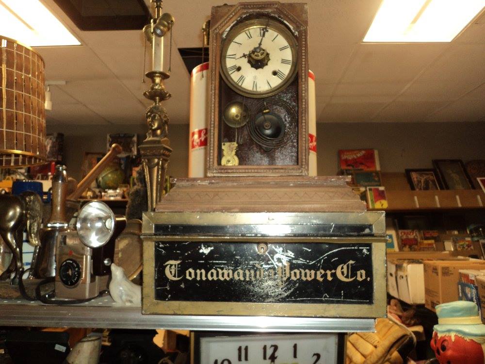 Antiques & Collectible Co. | 669 King St, Welland, ON L3B 3L5, Canada | Phone: (905) 380-7470