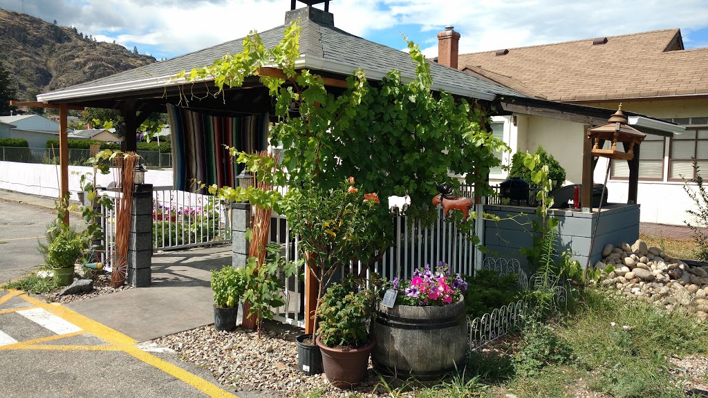 Mount View Motel | 5856 Main St, Oliver, BC V0H 1T0, Canada | Phone: (250) 498-3446
