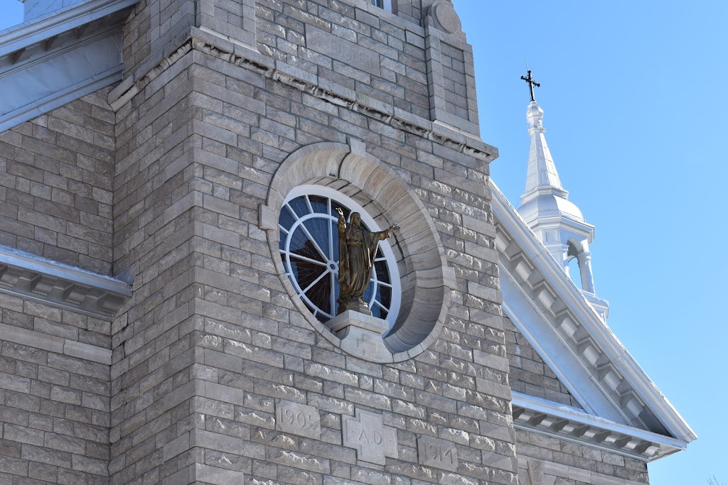 Church of Saint-Ludger | 43 Rue Alexandre, Rivière-du-Loup, QC G5R 2W2, Canada | Phone: (418) 862-2805 ext. 302