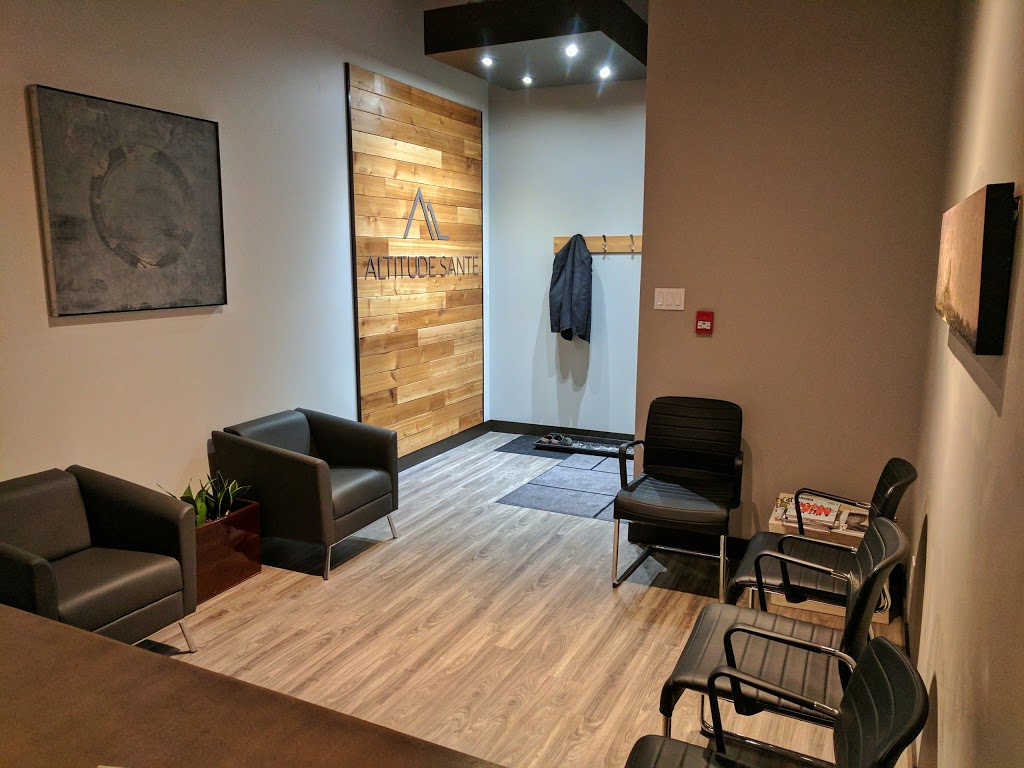 Altitude Santé, Chiropratique et service sportif | 210 Boul Jean-Leman #107, Candiac, QC J5R 6E6, Canada | Phone: (450) 695-1655