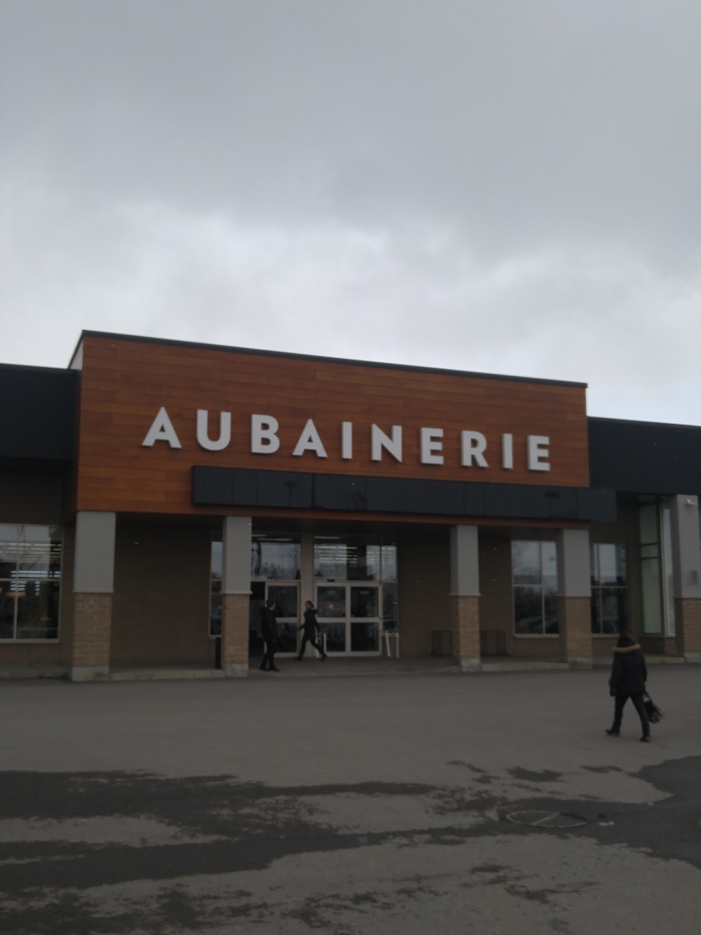 Aubainerie | 161 Montée Masson, Mascouche, QC J7K 3B4, Canada | Phone: (450) 474-3315