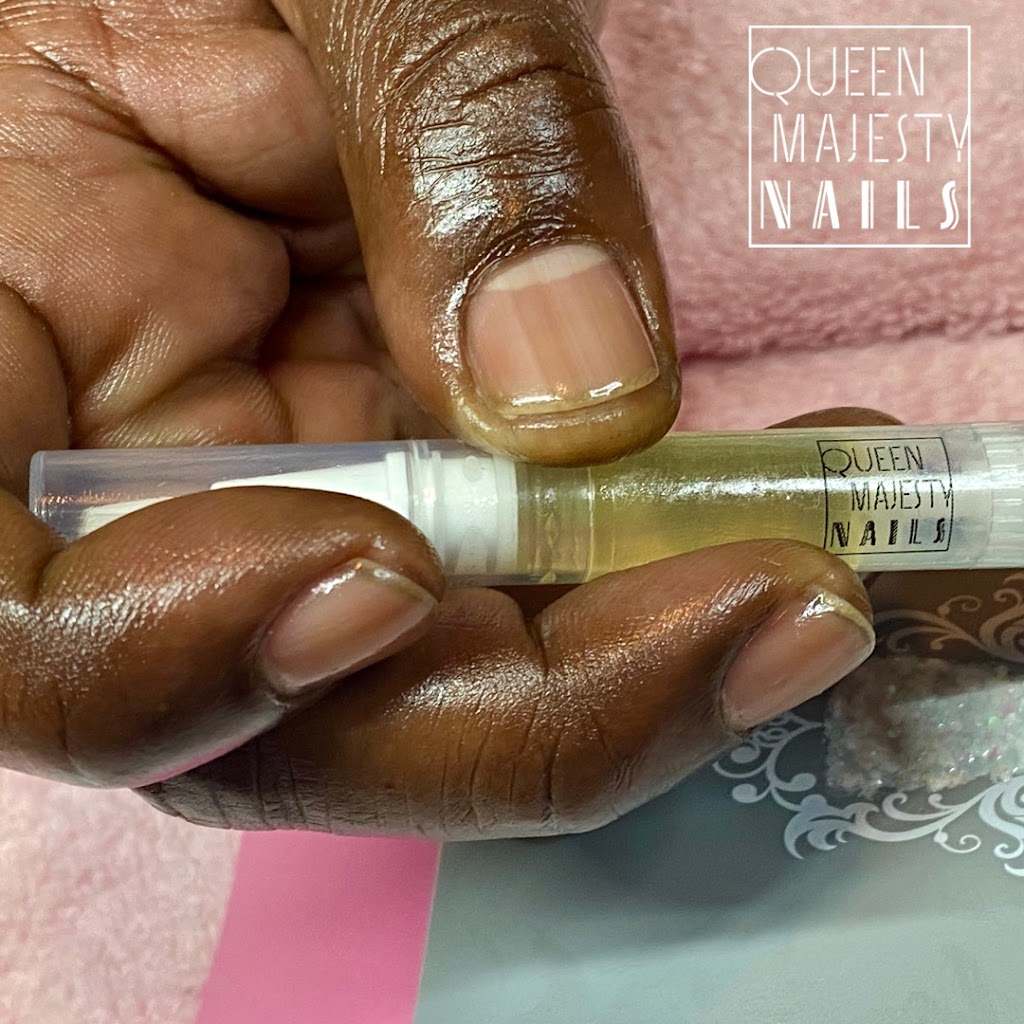 Queen Majesty Nails | 29 Valley Woods Rd, North York, ON M3A 2R4, Canada | Phone: (647) 643-5559