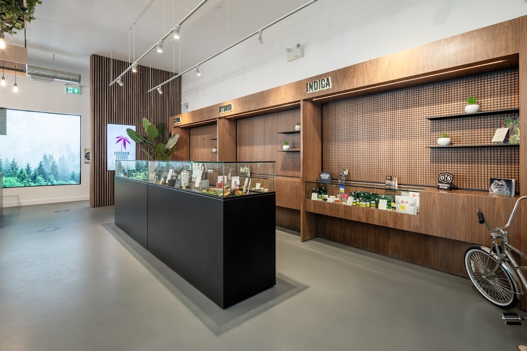 Coastal Green Cannabis Dispensary | 4330 Sunshine Coast Hwy Unit #12, Sechelt, BC V0N 3A1, Canada | Phone: (778) 458-2325