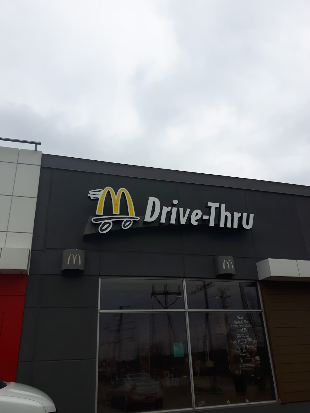 McDonalds | 24 Yonge St S, Elmvale, ON L0L 1P0, Canada | Phone: (705) 322-4444