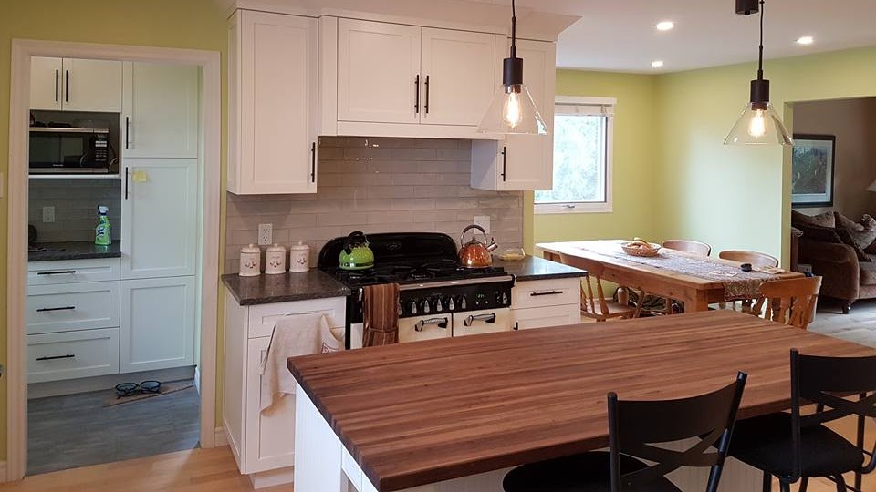 Greely Pro Renovations | 6552 Wellwood St, Greely, ON K4P 1G2, Canada | Phone: (613) 327-3255