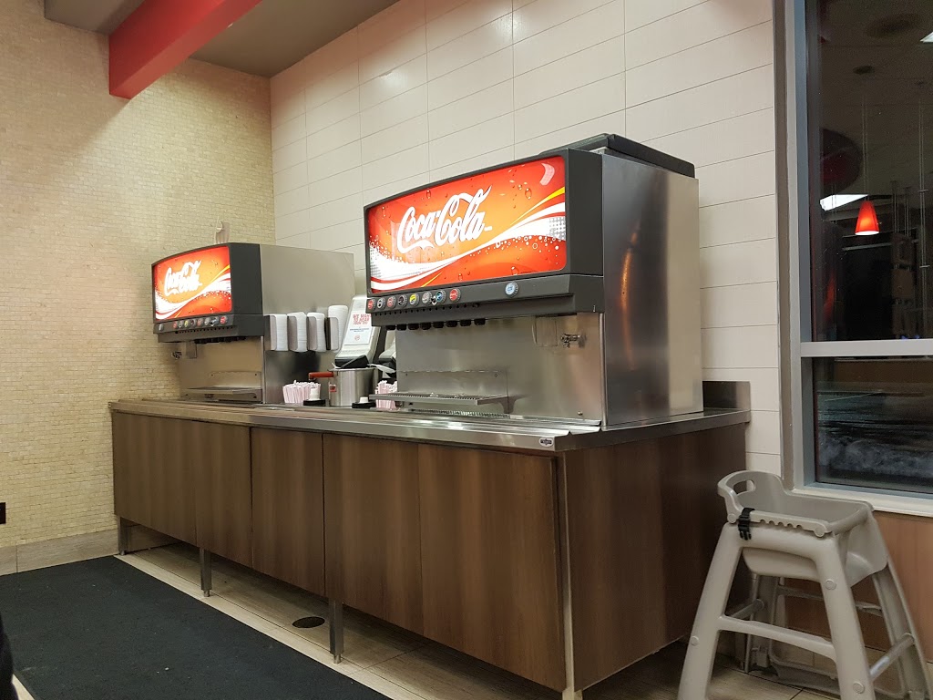 Burger King | 1607 Birchmount Rd, Scarborough, ON M1P 2J3, Canada | Phone: (416) 292-8840