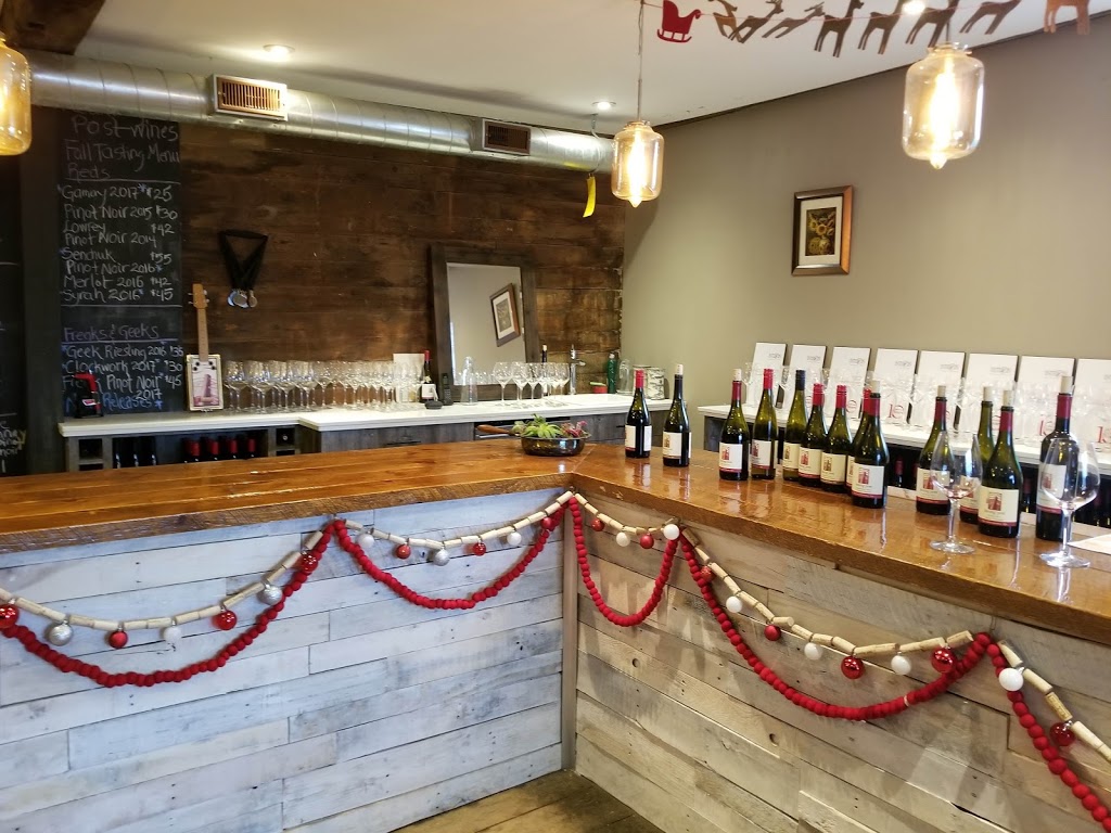 Leaning Post Wines | 1491 Hamilton Regional Rd 8, Stoney Creek, ON L8E 5Z2, Canada | Phone: (905) 643-9795