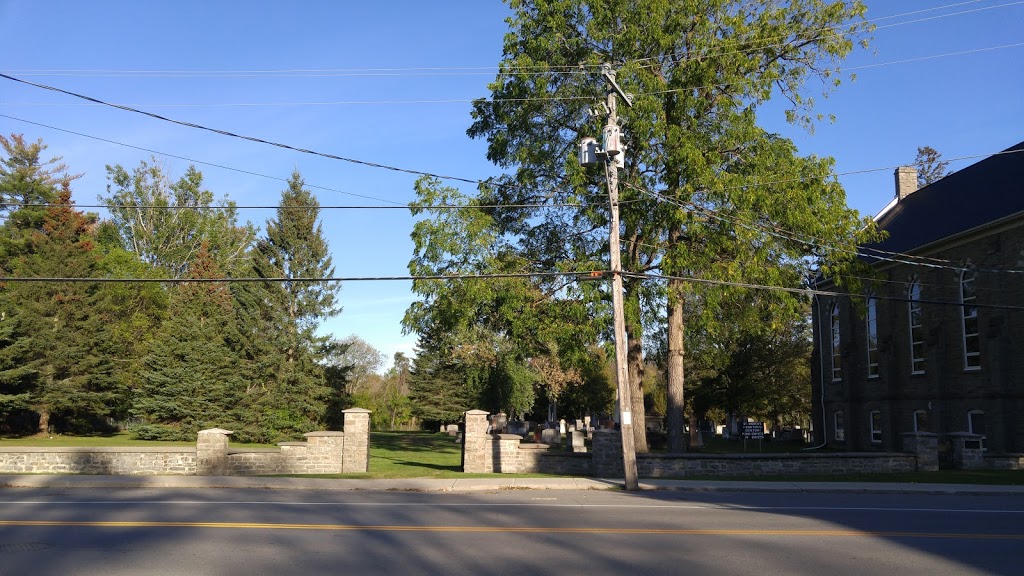 St. Andrews Presbyterian Cemetery | 23 Bennett St, Spencerville, ON K0E 1X0, Canada | Phone: (613) 658-5553