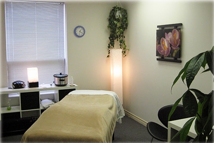 Healthy Choice Massage Therapy | 1827 Woodward Dr Unit 202, Ottawa, ON K2C 0P9, Canada | Phone: (613) 216-9677