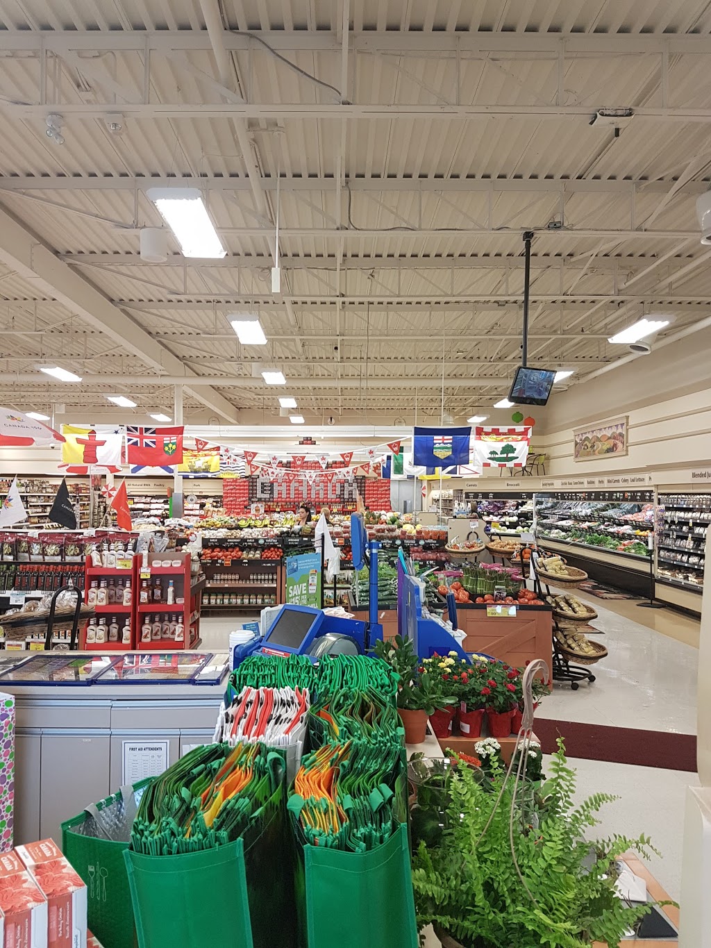 Foodland - Thorold | 9 Pine St N, Thorold, ON L2V 3Z9, Canada | Phone: (905) 227-0533