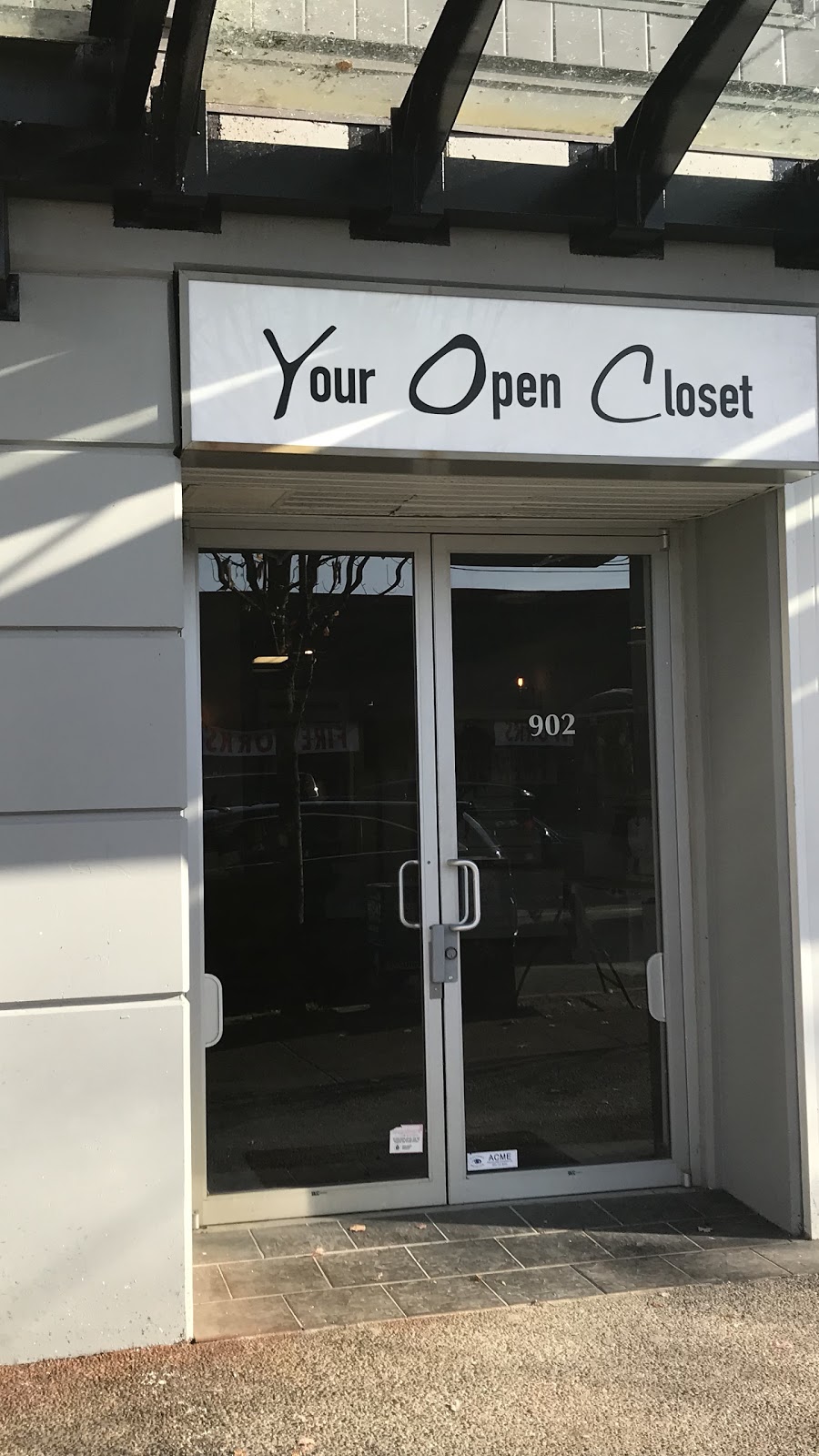 Your Open Closet | 896 Commercial Dr, Vancouver, BC V5L 3Y5, Canada | Phone: (604) 254-2543