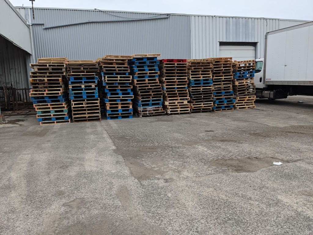 HD Pallets & Recycling | 35 Glamis Rd, Cambridge, ON N1R 6W3, Canada | Phone: (519) 620-2888