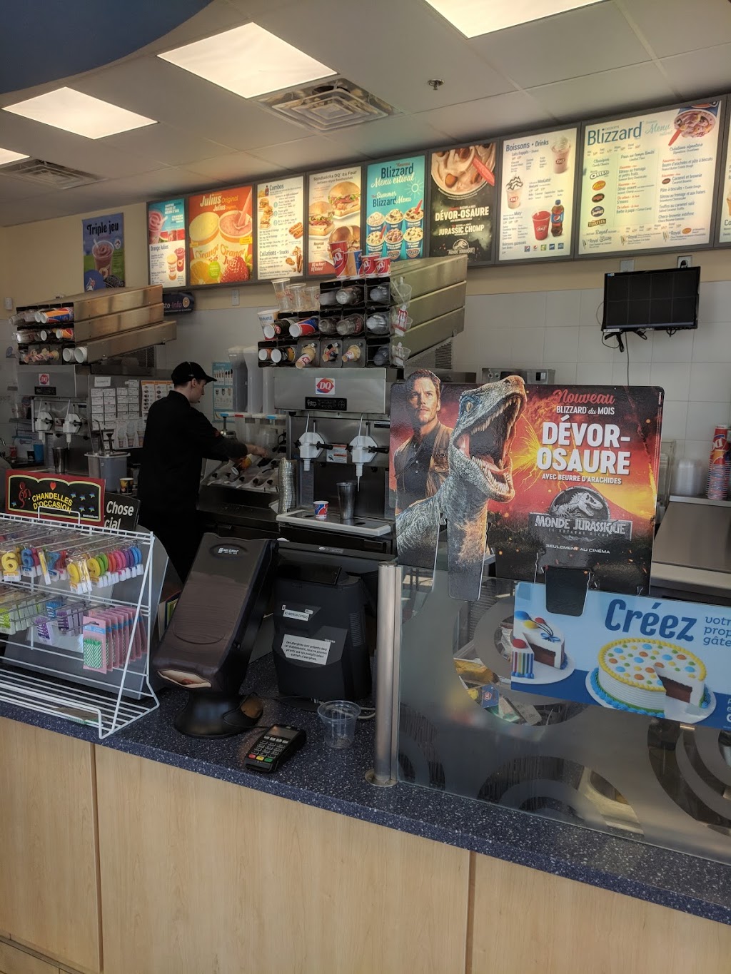 Dairy Queen (Treat) | 4501 Boulevard Saint-Charles, Pierrefonds, QC H9H 3C7, Canada | Phone: (514) 624-1234