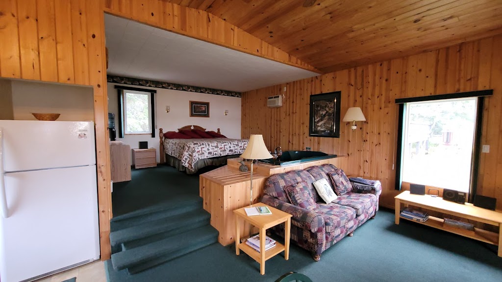 Barrier Bay Resort | Block 1 Lot 21 Barrier Bay Whiteshell Provincial Park, Seven Sisters Falls, MB R0E 1Y0, Canada | Phone: (204) 348-7755