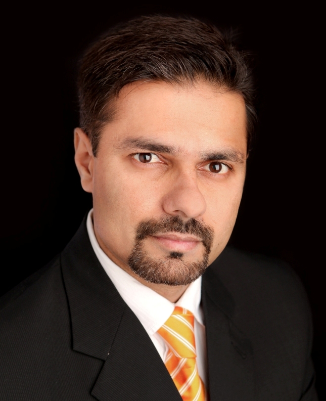 Naeem Bajwa - Mortgage Agent | 80 Acorn Pl #161, Mississauga, ON L4Z 4C7, Canada | Phone: (647) 929-3738