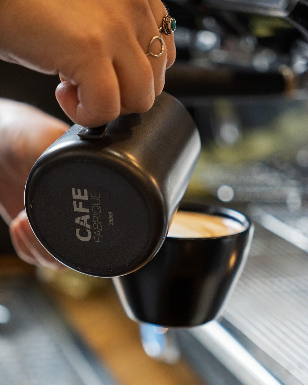 Café Fabrique - Machines Espressos | 131 Rue du Moulin, Windsor, QC J1S 1M6, Canada | Phone: (819) 620-8826