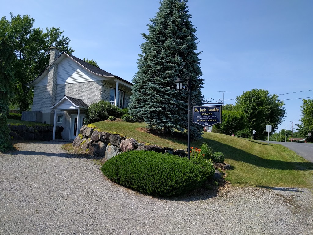 Lucie Lavallee Notaire | 112 Rue Sainte-Marguerite, Roxton Falls, QC J0H 1E0, Canada | Phone: (450) 548-2833