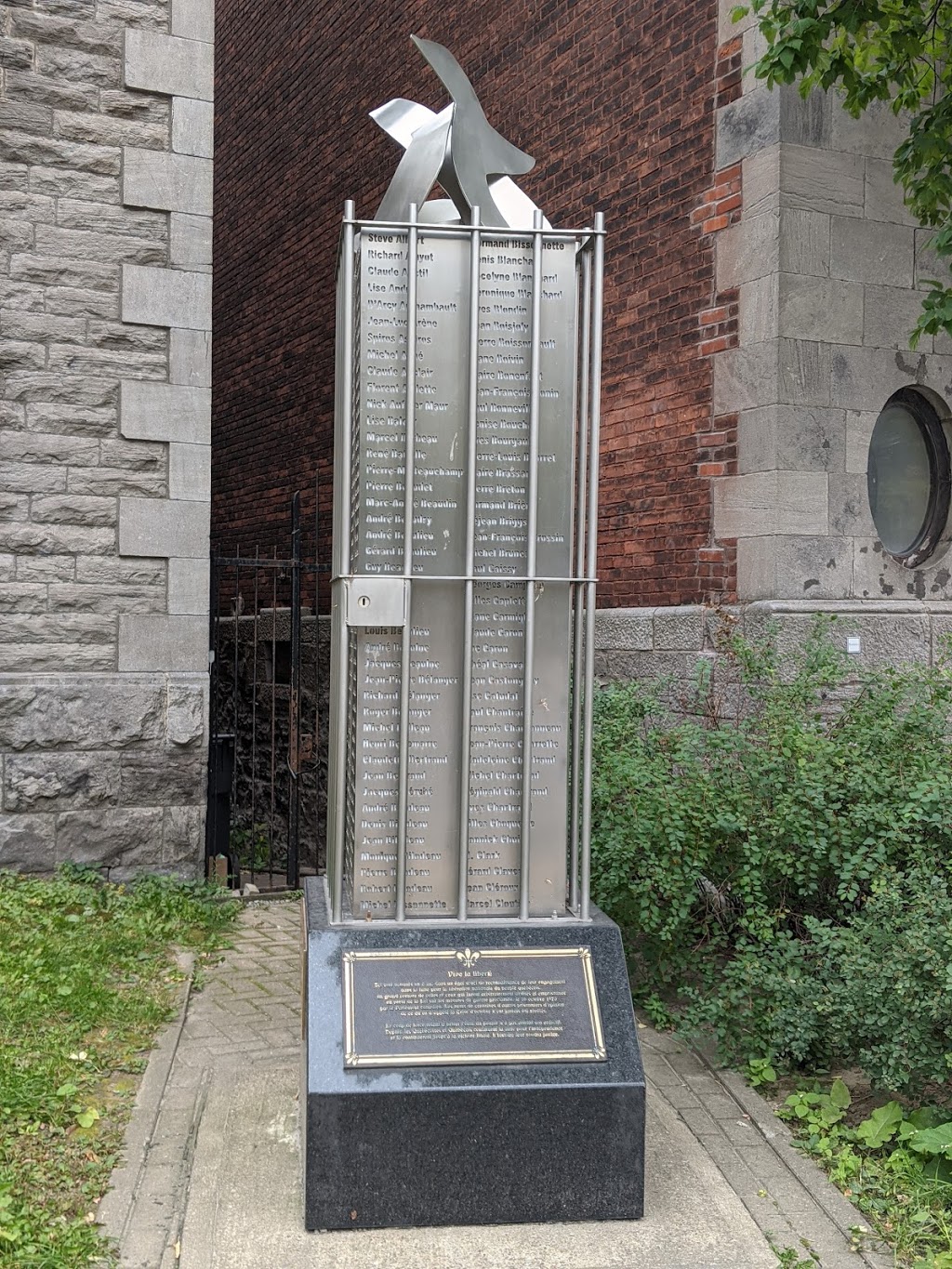 Monument de la crise dOctobre | 82 Rue Sherbrooke O, Montréal, QC H2X 1X3, Canada | Phone: (514) 843-8851