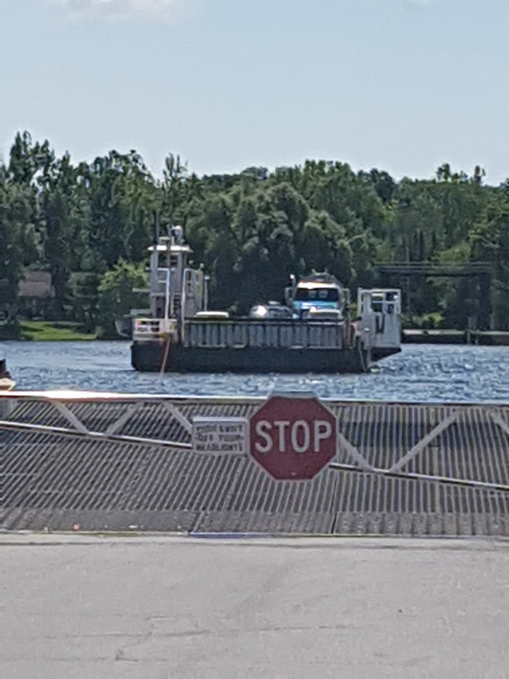 Ferry Dock Howe Island Mainland side West End | 2 Howe Island Ferry Rd, Kingston, ON K7L 4V1, Canada | Phone: (613) 542-4959