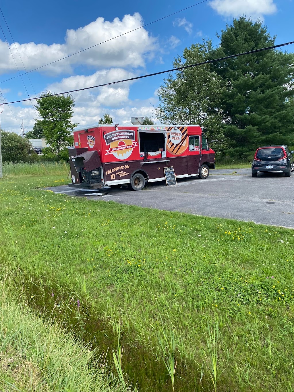 Mighty Canadian Doughnuts | 2125 Hwy 124, Dunchurch, ON P0A 1G0, Canada | Phone: (249) 878-3125