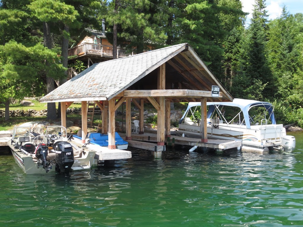 Chalet le HUARD | 375 Mnt du Lac des 31 Miles, Bouchette, QC J0X 1E0, Canada | Phone: (819) 431-8105