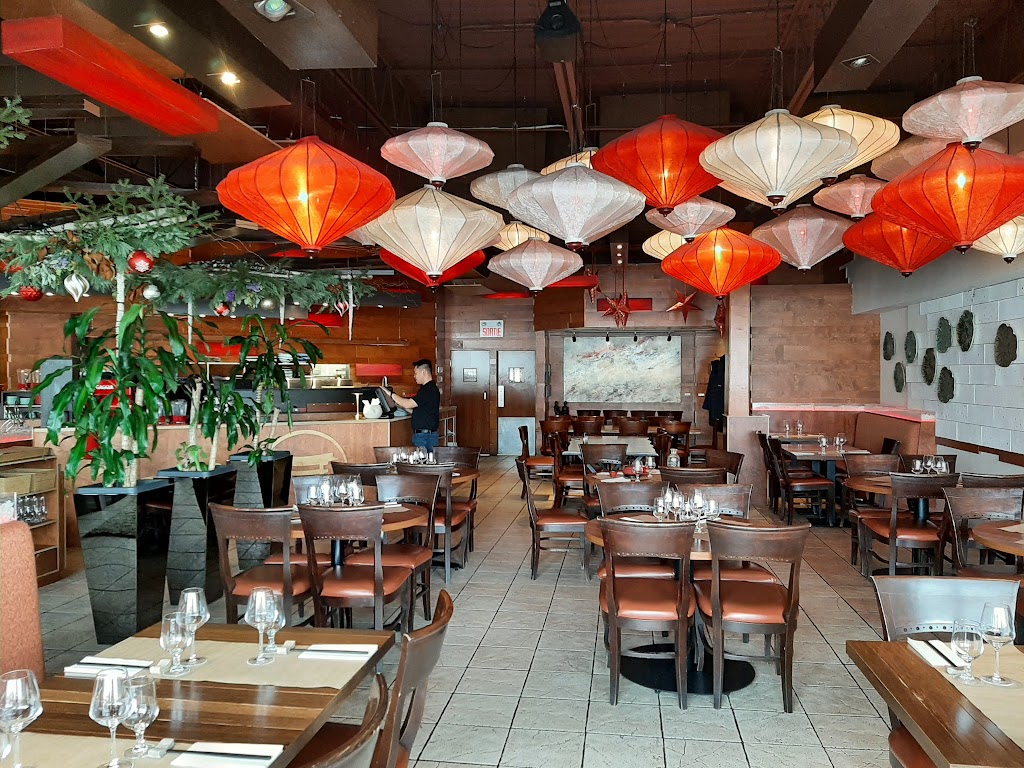 Restaurant Torii Sushi | 2131 Boul. le Carrefour, Laval, QC H7S 1Z7, Canada | Phone: (450) 978-8848