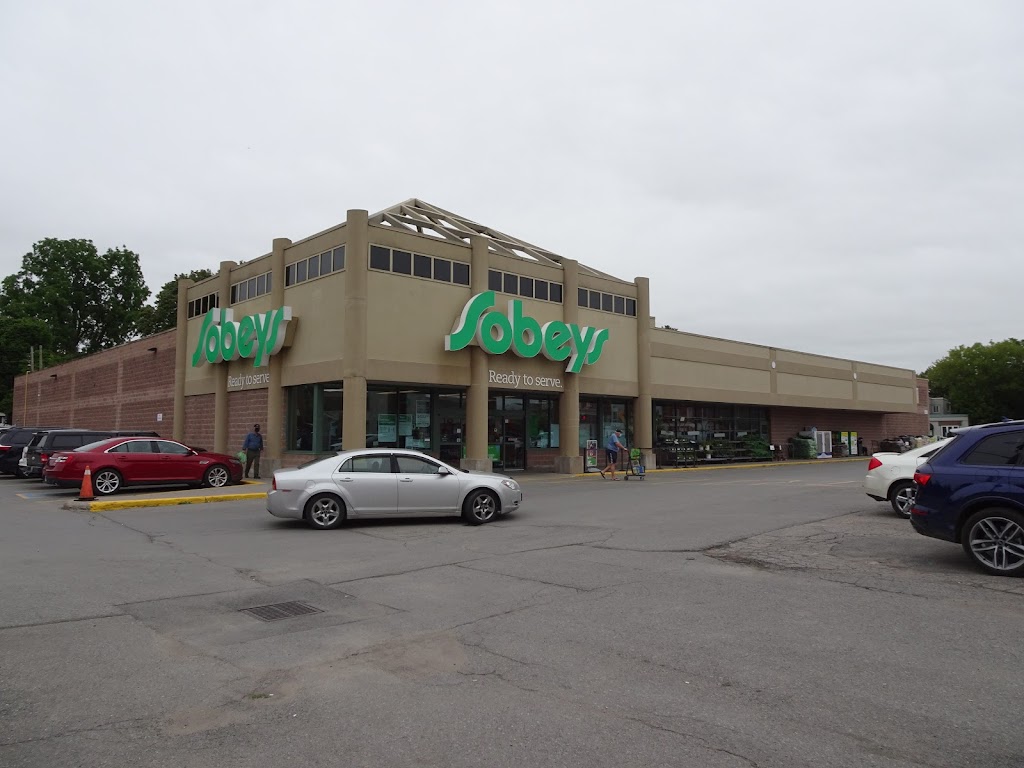 Sobeys Brighton | 14 Martin Rd, Brighton, ON K0K 1H0, Canada | Phone: (613) 475-0200