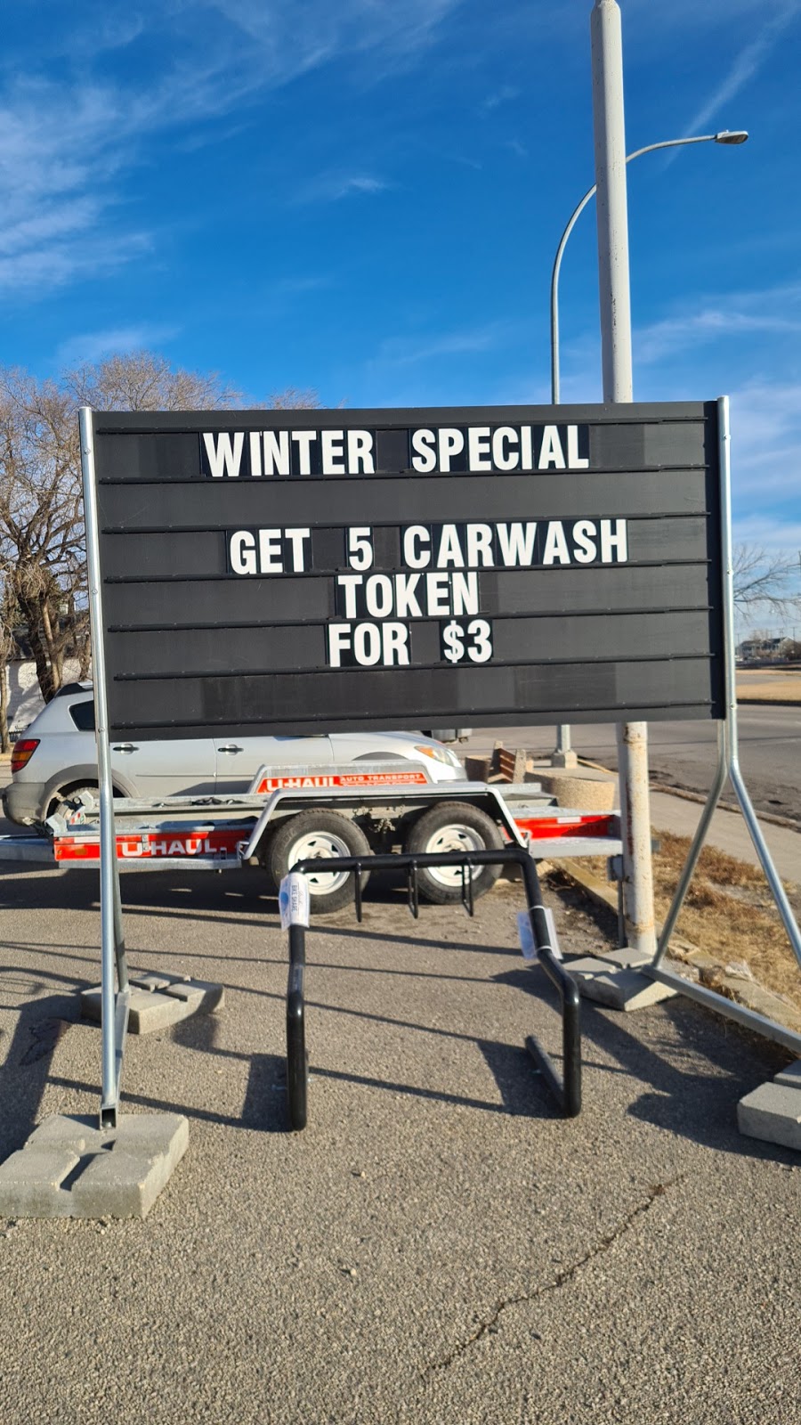 Morden Car Wash west side grocery and laundromat,video vision | 801 Stephen St, Morden, MB R6M 1G2, Canada | Phone: (204) 822-4245