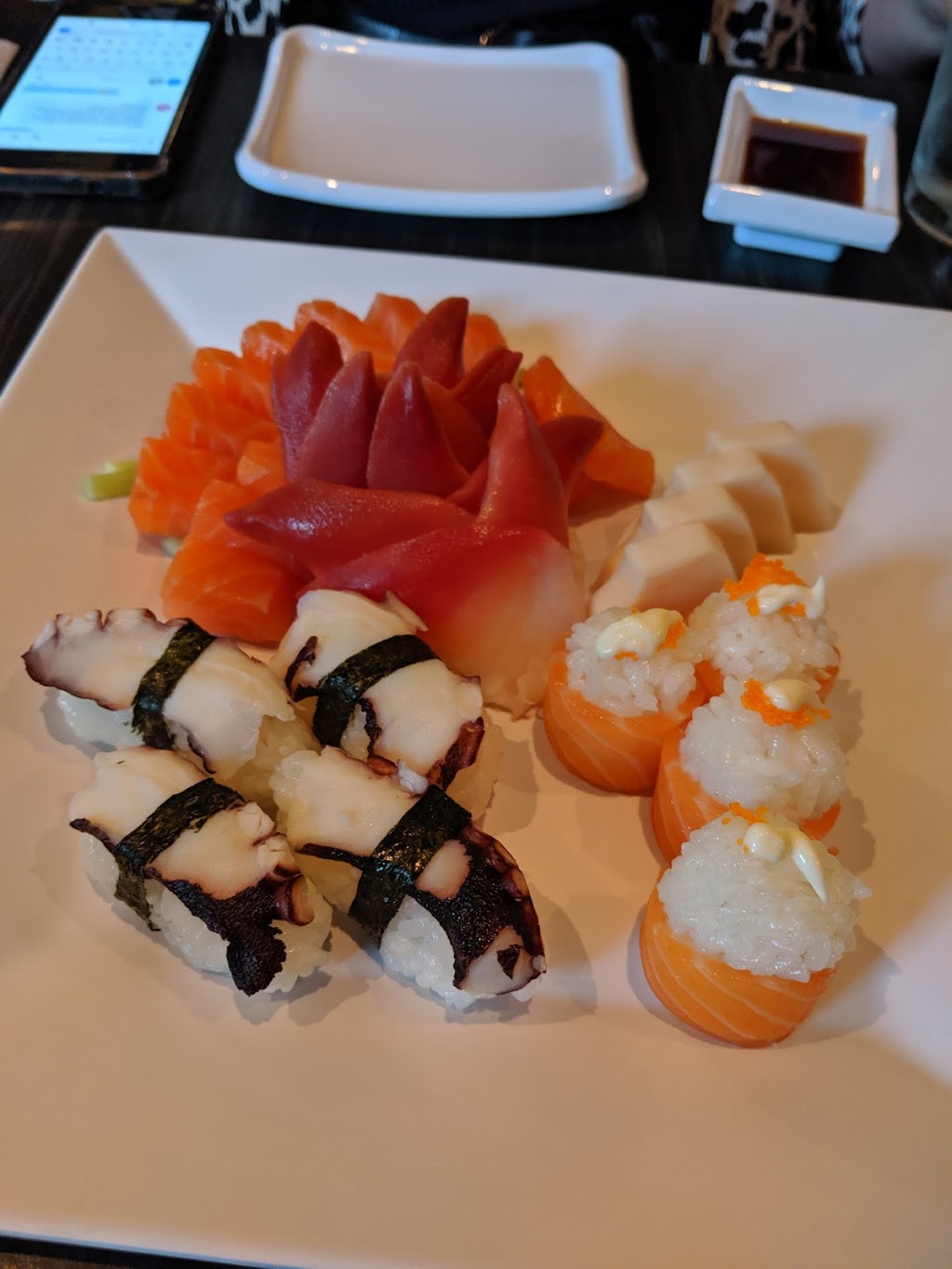 Sake Sushi | 1571 Seacliff Dr, Kingsville, ON N9Y 2M5, Canada | Phone: (519) 326-1688