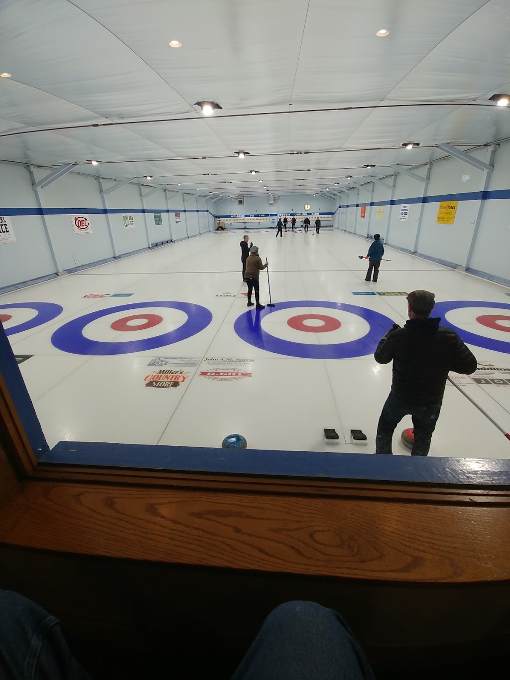 Exeter Curling Club | 205 Riverside Dr, Exeter, ON N0M 1S0, Canada | Phone: (519) 235-0200