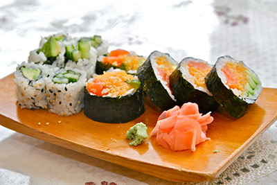 Sushi Sakana | 149 Kindersley Ave, Mount Royal, QC H3R 1R3, Canada | Phone: (514) 340-0009