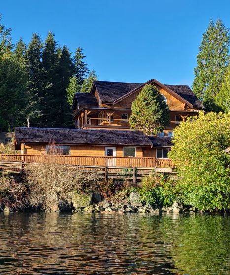 Bamfield Inn | 75 Bamfield Boardwalk, Bamfield, BC V0R 1B0, Canada | Phone: (250) 728-3354