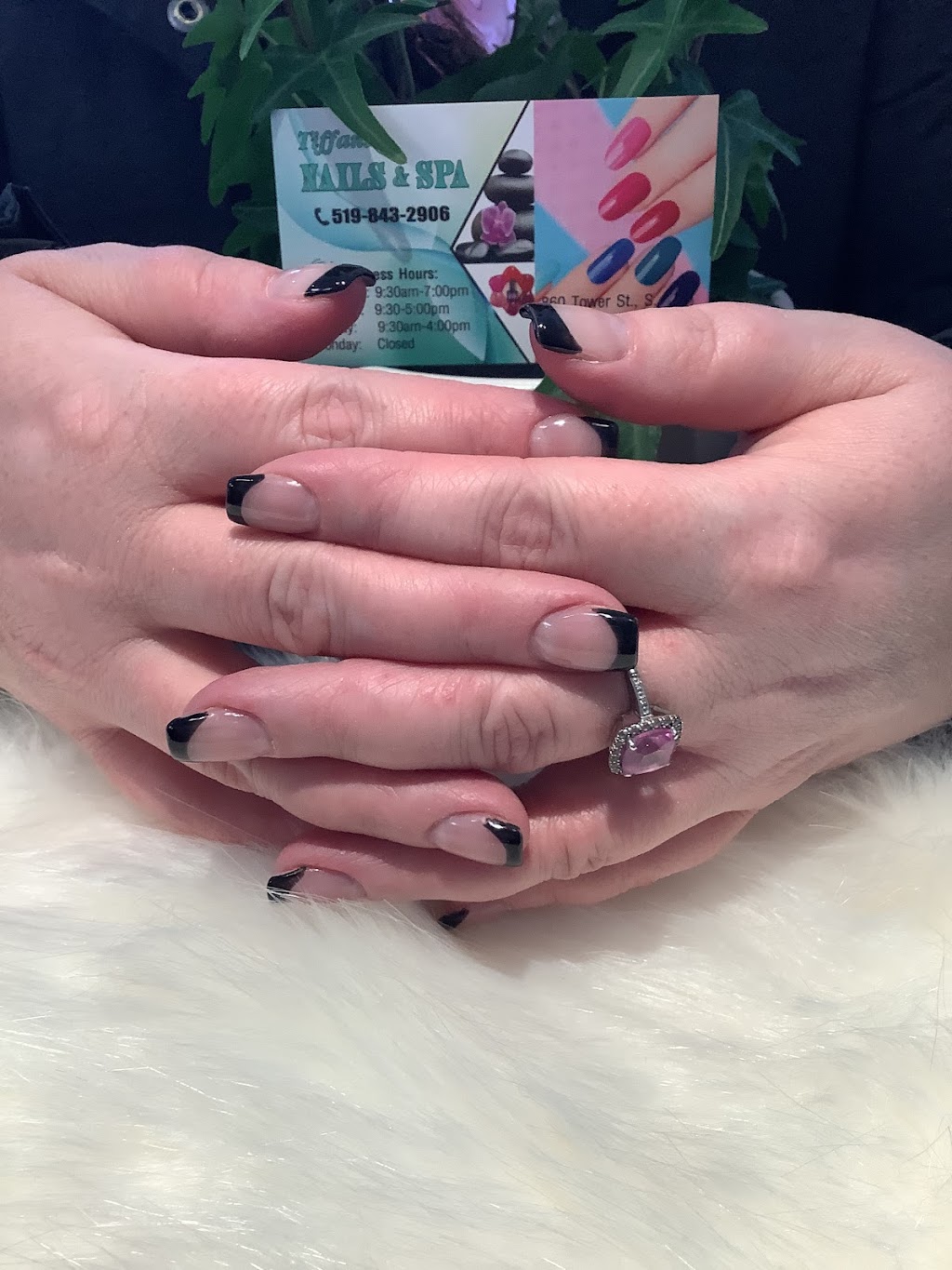 Tiffanis Nails & Spa | 860 Tower St S unit 5, Fergus, ON N1M 3N7, Canada | Phone: (519) 843-2906