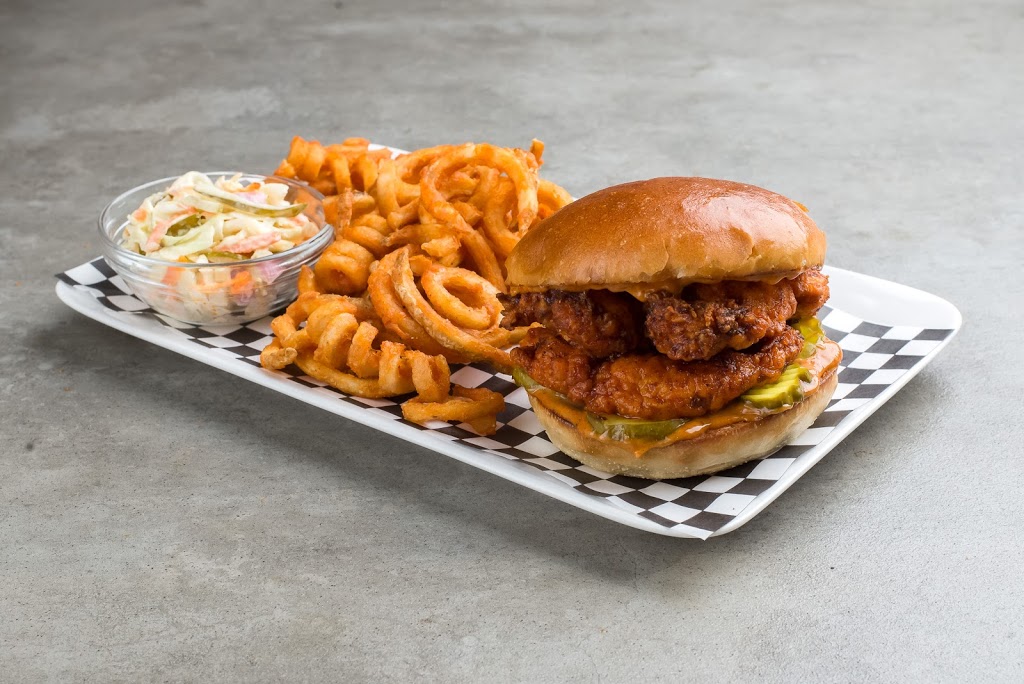 Frankies Nashville Hot Chicken | 2520 Hyde Park Gate, Oakville, ON L6H 6M2, Canada | Phone: (905) 829-2265