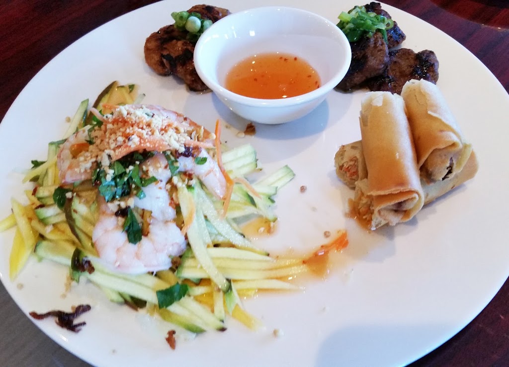 Asian Stars Restaurant | 1380 Clyde Ave., Nepean, ON K2G 3H9, Canada | Phone: (613) 695-2288