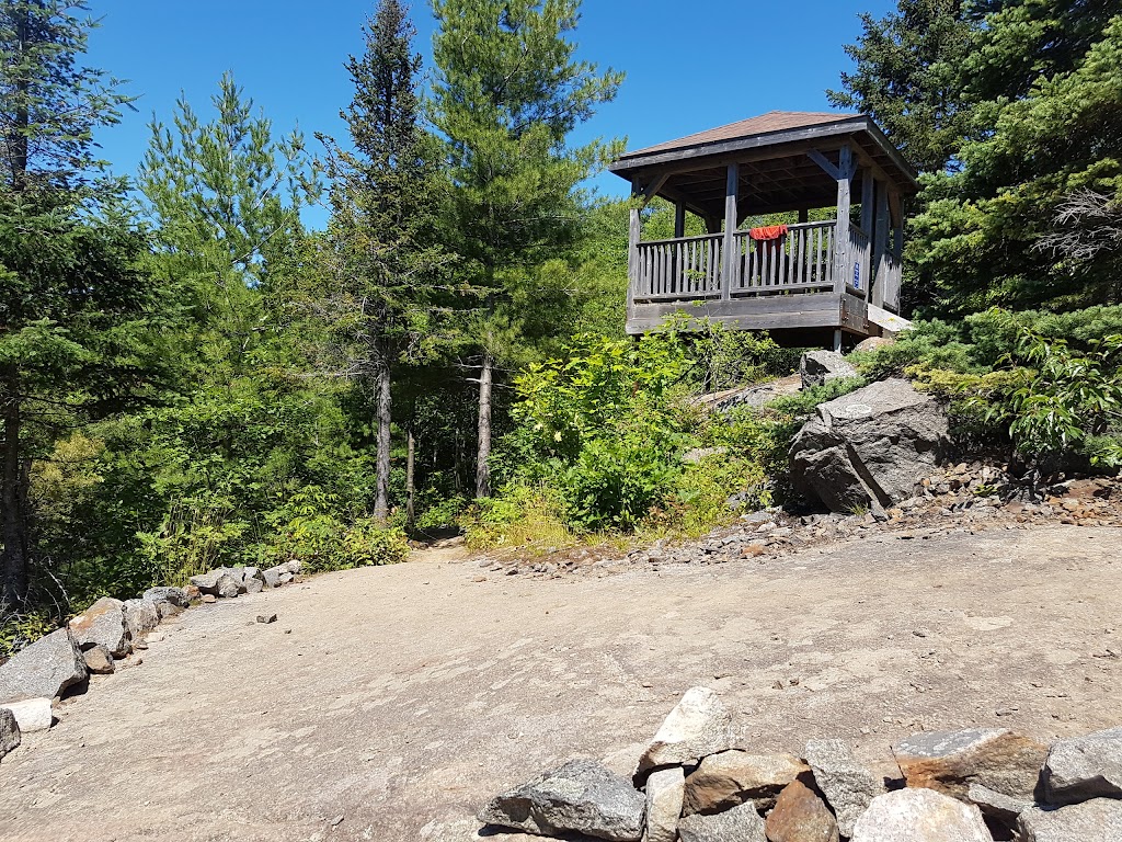 Golf Lac Ste-Marie | 89 Ch Ryanville, Lac-Sainte-Marie, QC J0X 1Z0, Canada | Phone: (819) 467-3111