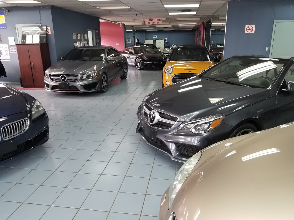 The Collection of Fine Cars | 1100 Finch Ave W, North York, ON M3J 2E2, Canada | Phone: (416) 667-0453