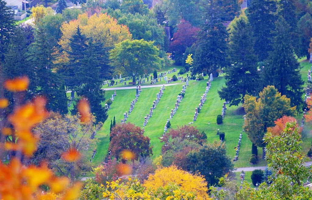 Grove Cemetery | 129 York Rd, Dundas, ON L9H 1L9, Canada