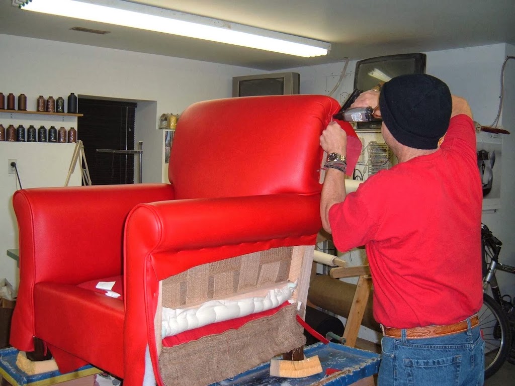Leather Furniture by Rumours | 101 Guelph St, Rockwood, ON N0B 2K0, Canada | Phone: (519) 856-2575