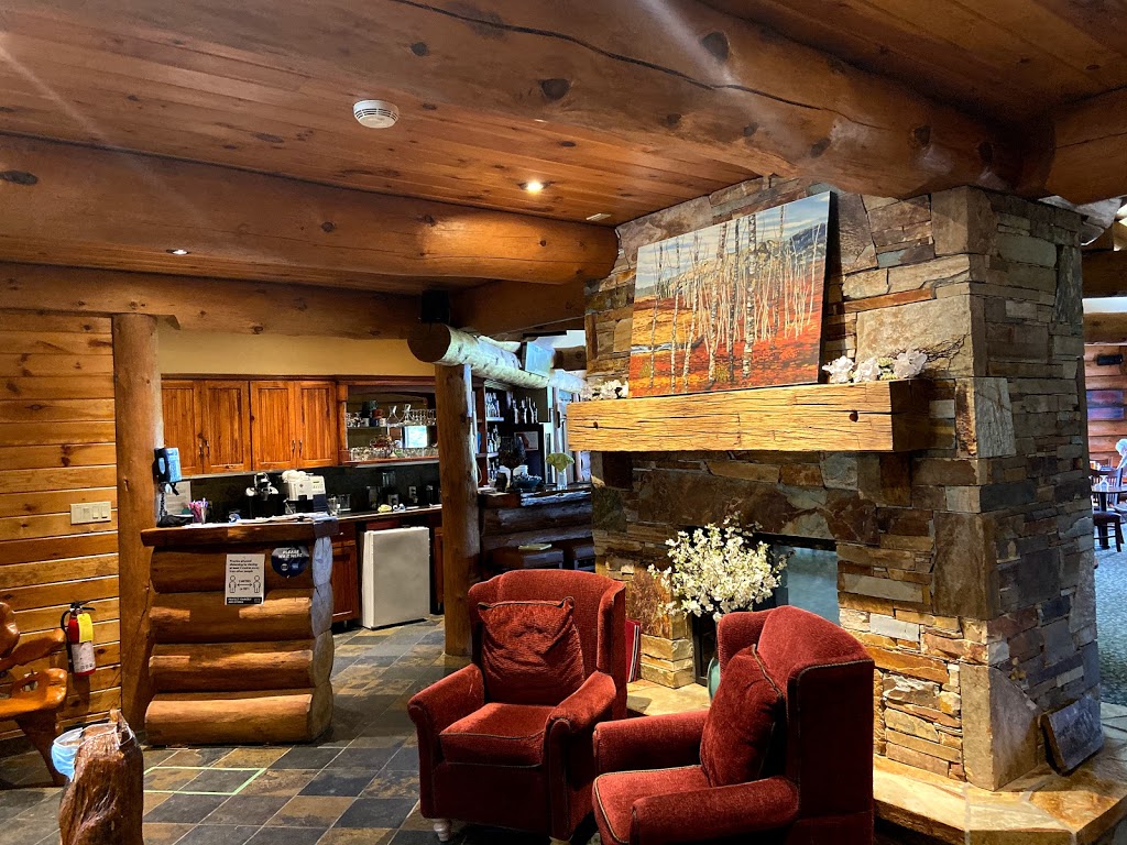 Log Cabin Inn | 9 Little Beaver Blvd, Seguin, ON P2A 0B2, Canada | Phone: (705) 746-7122