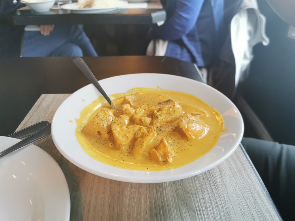 Ginger Garlic Nepalese Cuisine | 230 Winnipeg St, Regina, SK S4R 1H8, Canada | Phone: (306) 949-9393