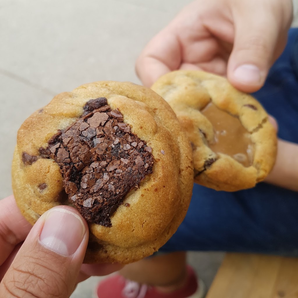 Craigs Cookies | 1537A Queen St W, Toronto, ON M6R 1A7, Canada | Phone: (647) 343-5156