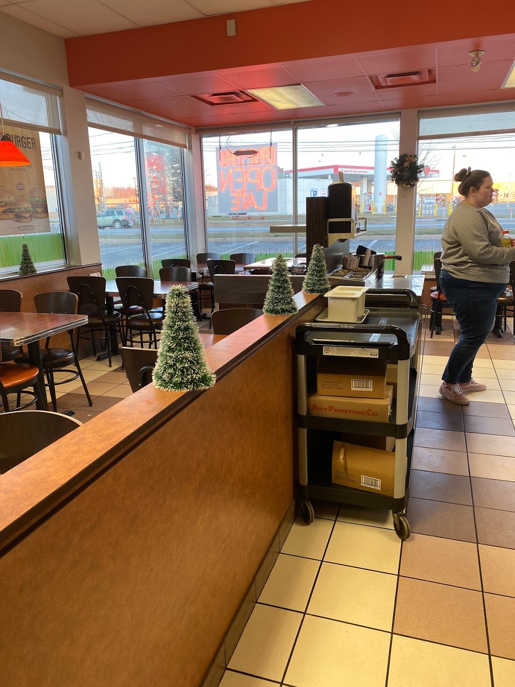 A&W Canada | 219 S Albion St, Amherst, NS B4H 4H5, Canada | Phone: (902) 667-2229