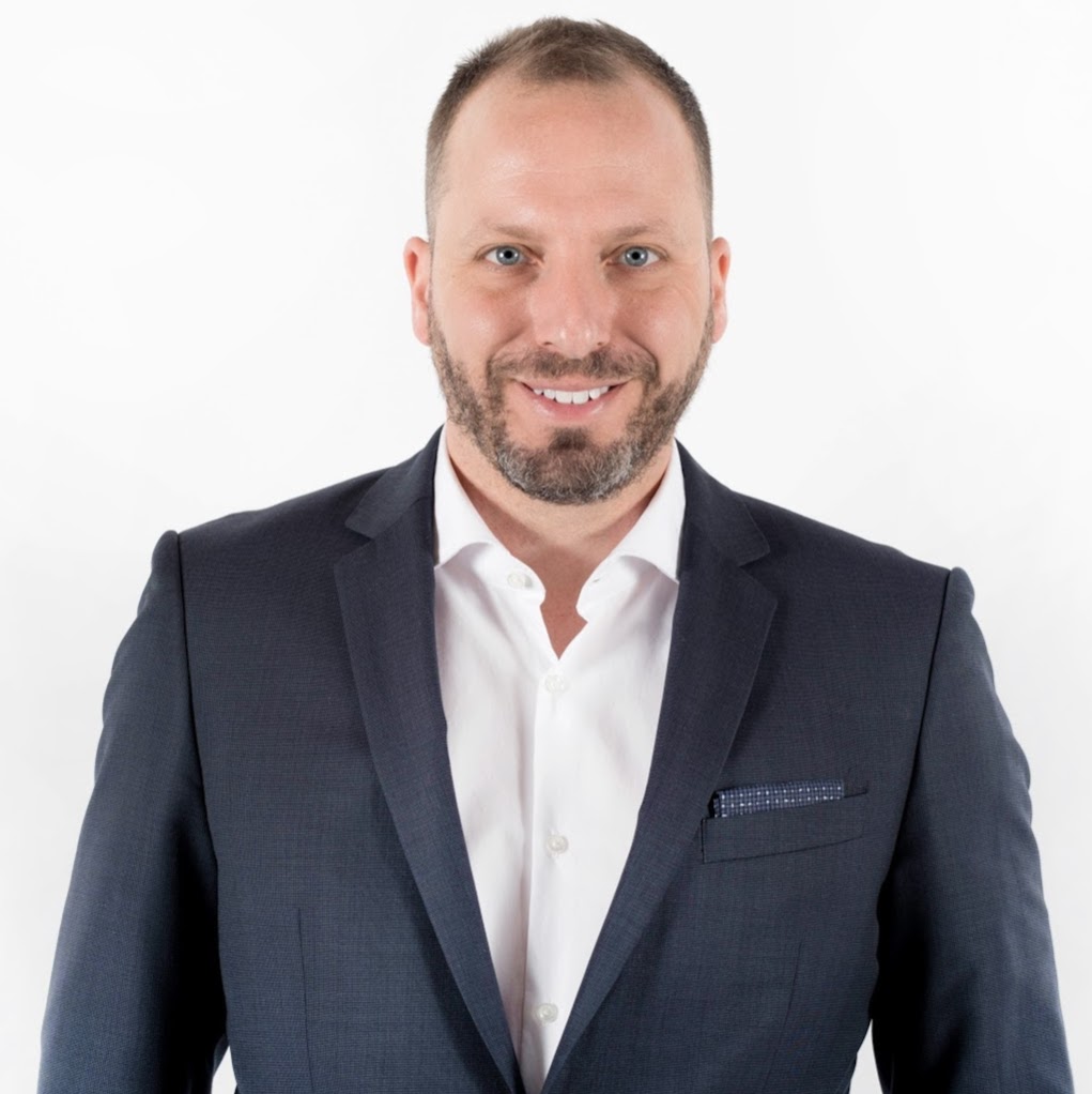 Eric Doyon courtier immobilier RE/MAX TMS Inc | 926 Boulevard Curé-Labelle, Blainville, QC J7C 2L7, Canada | Phone: (514) 792-8613