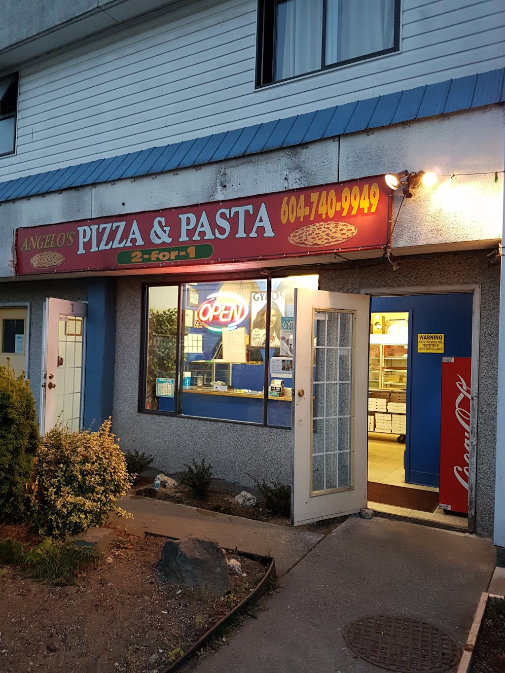 Angelos Pizza & Donairs | 5653 Wharf Ave, Sechelt, BC V0N 3A0, Canada | Phone: (604) 740-9899